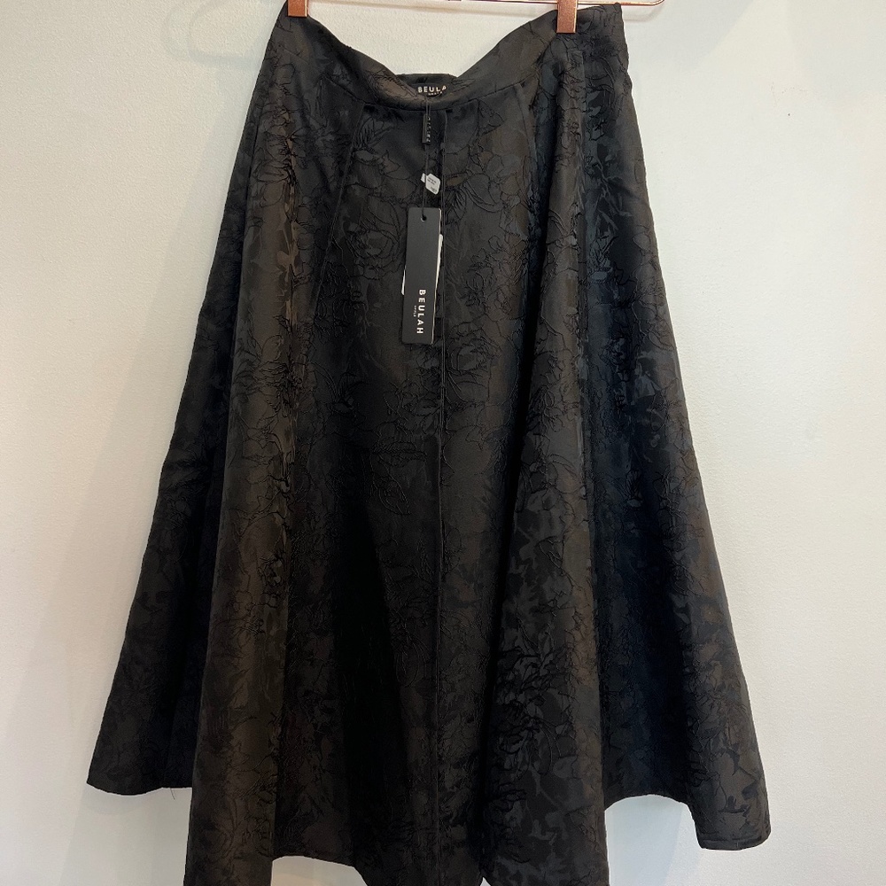 Beulah Style Black Shirt Floral